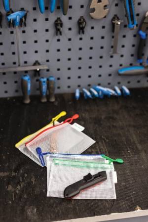 Tarifold pochette &agrave; zip, ft A6, paquet de 8 pi&egrave;ces en couleurs assorties