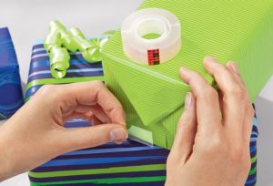 Scotch ruban adh&eacute;sif Crystal, ft 19 mm x 33 m, bo&icirc;te de 1 rouleau