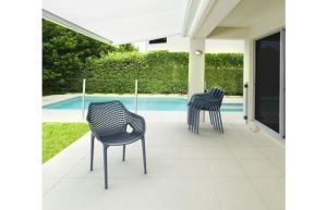 Air XL, stoel met comfortabele armleuningen, rood