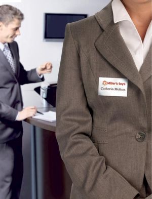 AVERY Badge autocollant, ft 63,5 x 29,6 mm, bo&icirc;te de 540 pi&egrave;ces, blanc