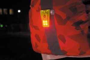 Wowow Magnetlight lampje, 4 rode leds, met magneetsluiting, oplaadbaar met USB-kabel