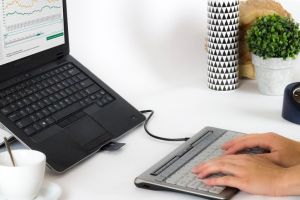 Bakker Elkhuizen keyboard S-board 840 Design photo atmosph&egrave;re